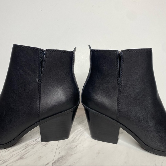 New! Blondo Noor Black Leather Almond Toe Bootie 6 1/2 M - Picture 8 of 15
